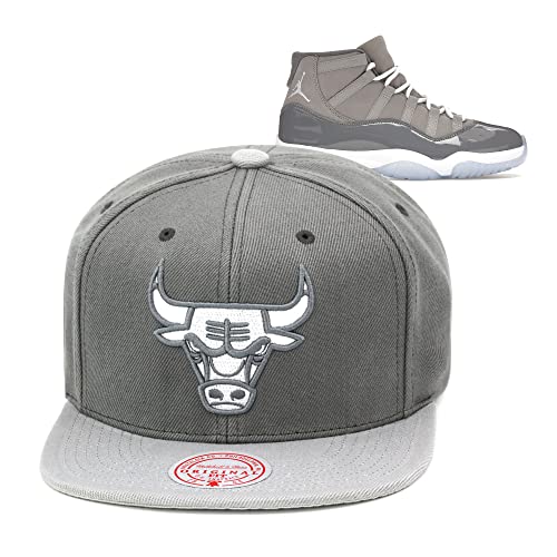 Mitchell & Ness Chicago Bulls Snapback Hat Adjustable Cap - Retro 11 Cool Grey - Caps Fitted Caps Fitted Mitchell & Ness